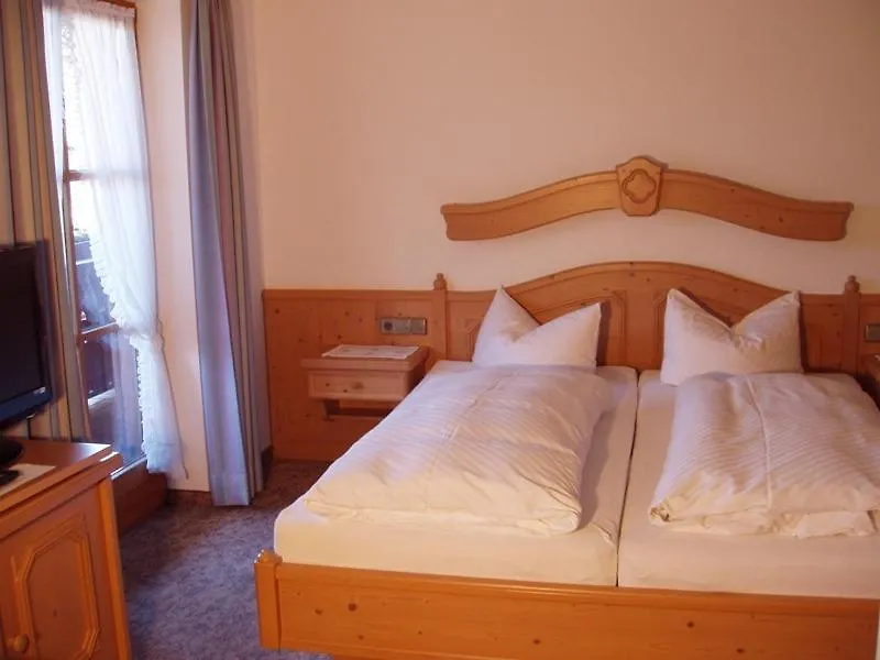 Gaestehaus Schwarzlofer Hotel Reit im Winkl Germany